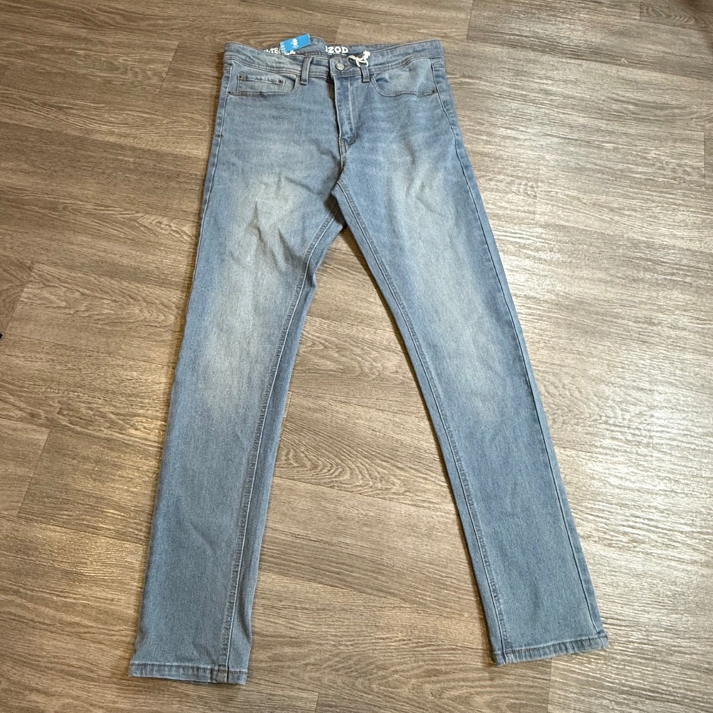 Izod Ultra‎ Stretch Slim Jeans Mens 34x32 Cinder Light Wash IZ25-82SL NEW